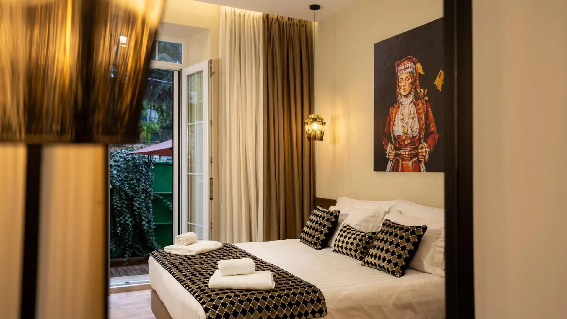 Hotel Cloud 5 Blloku Rooms Tirana