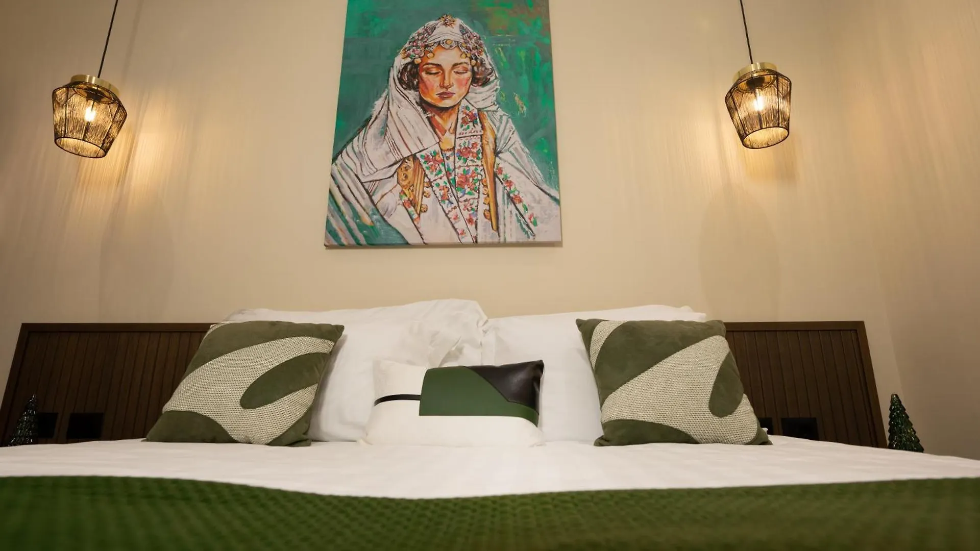 Cloud 5 Blloku Rooms Tirana Albania